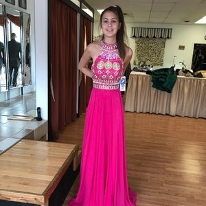 NWT. stoned & beaded Tiffany gown size 0.